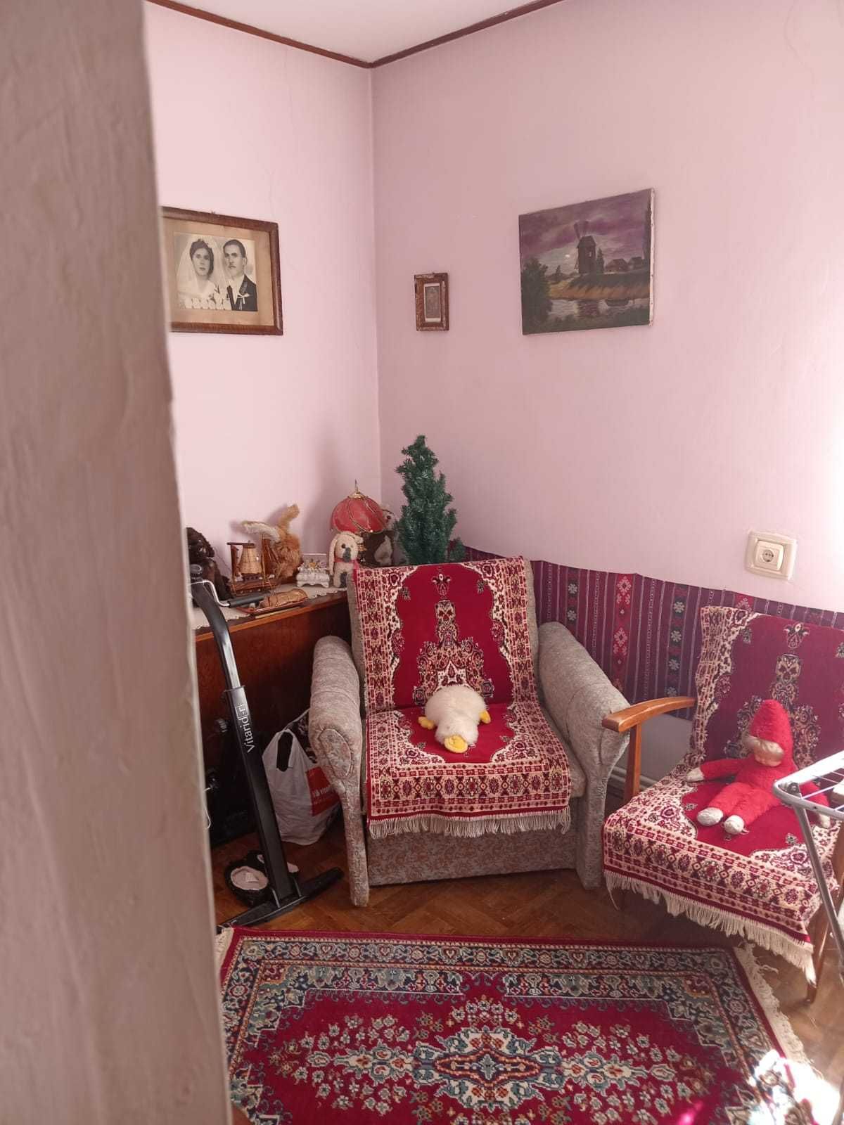 Casa de vanzare, 103mp + anexa, Targu-Jiu, Zona Centrala