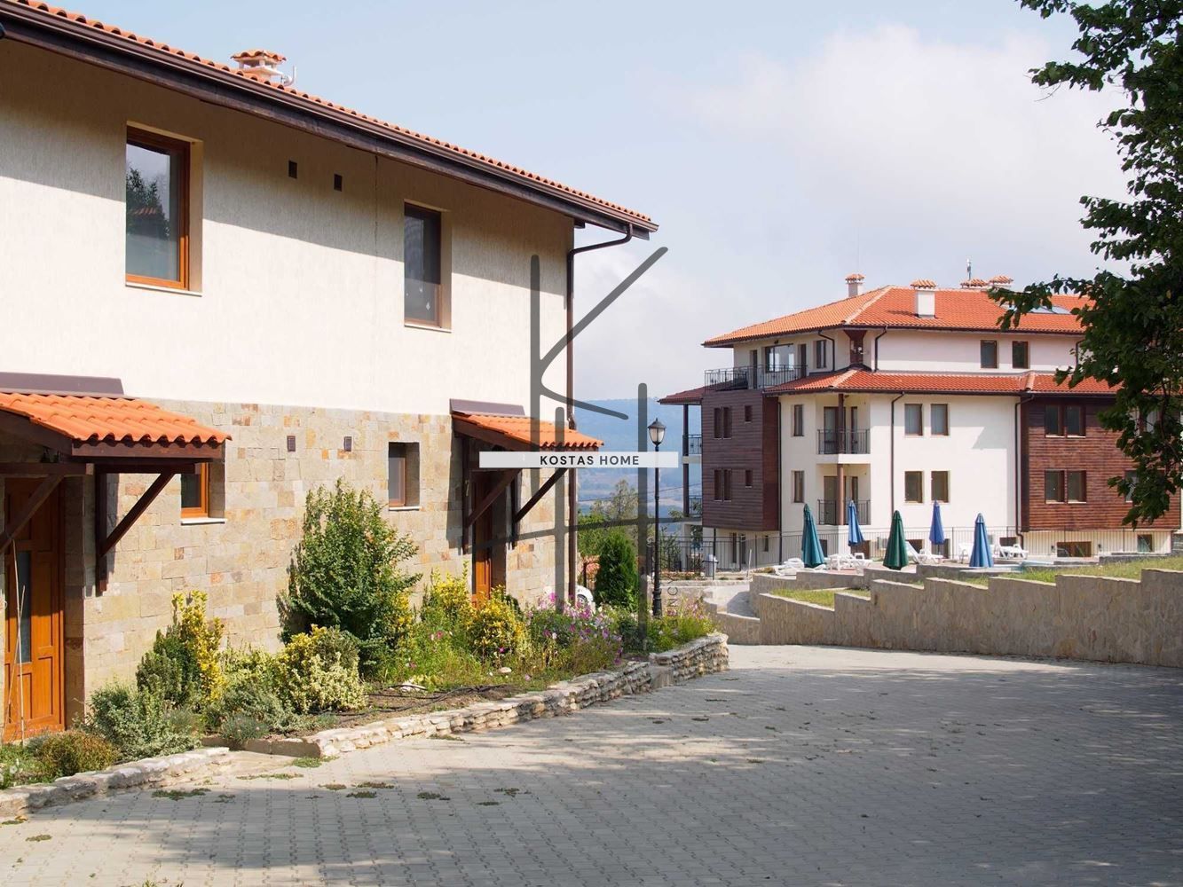 2-стаен в Варна, област-с.Осеново площ 79 цена 85000