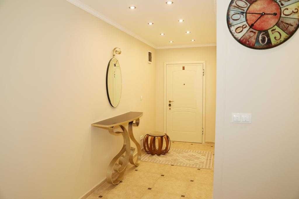Продава се Тристаен апартамент в Свети Влас - 138 кв.м за 1993 €/кв.м - Снимка #6