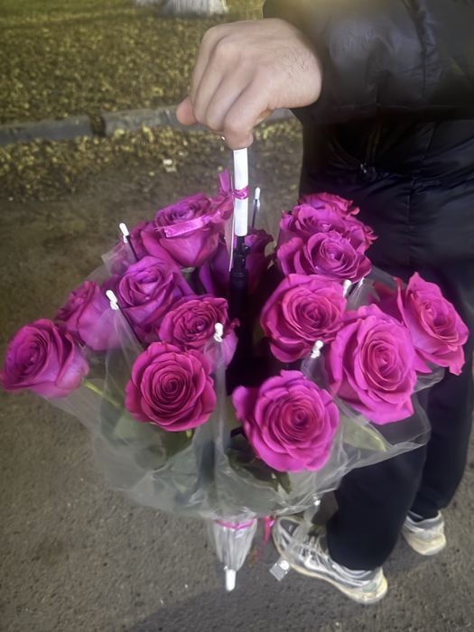 Тренд цветы в зонтике