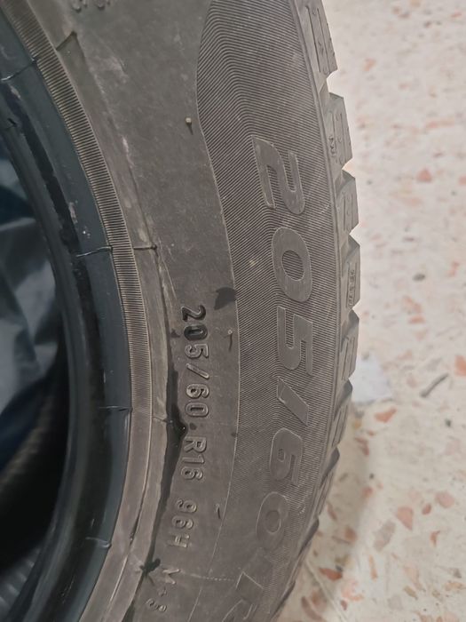 Cauciucuri de Iarna Pirelli 205 60 R16