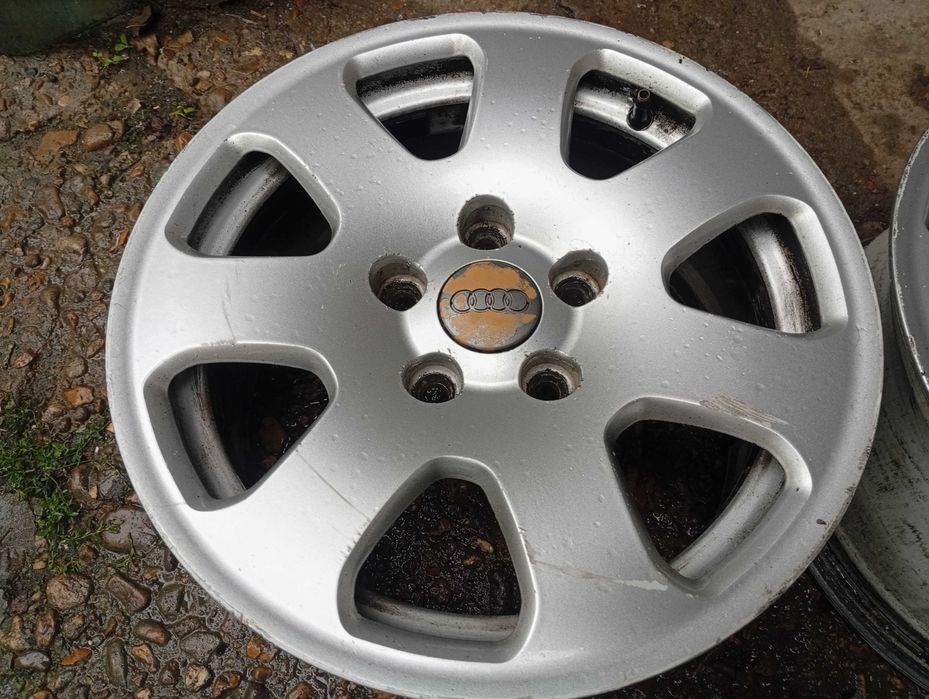 Продавам оригинални лети джанти 15-ки, 5х112 за Ауди/VW