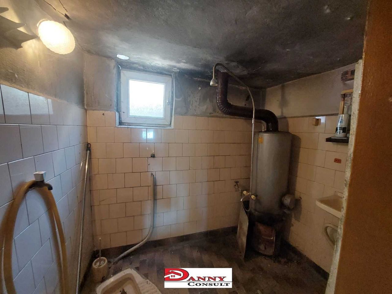 Продава се Къща в Лясковец - 120 кв.м за 425 €/кв.м - Снимка #19