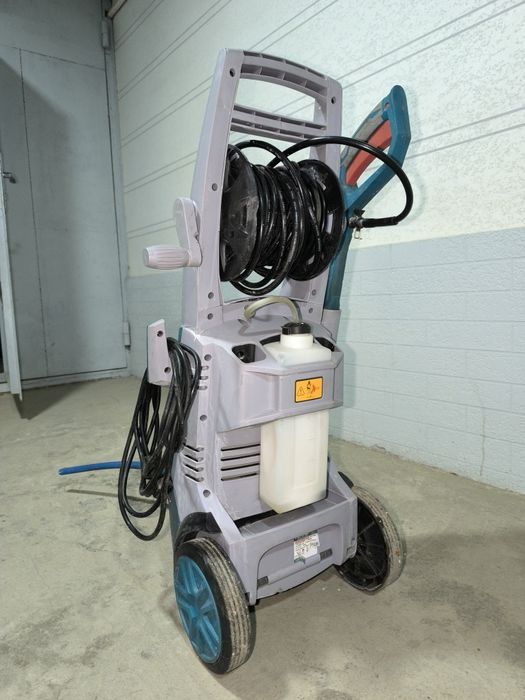 Karcher total  220-240 V ~50Hz  2500W