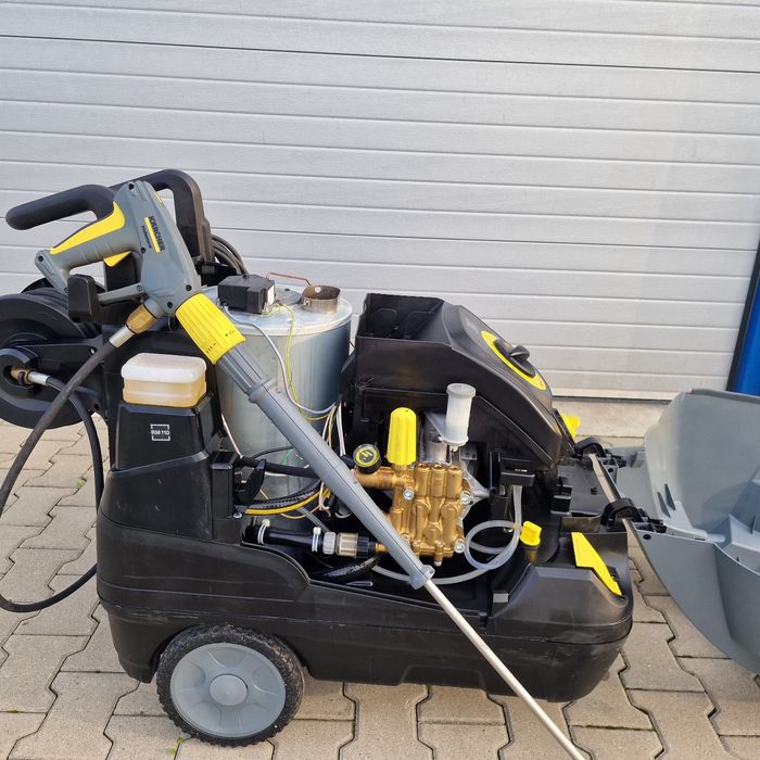 Pompă/jet de curățare cu apă caldă HDS 2024
8/18-4C - Kärcher