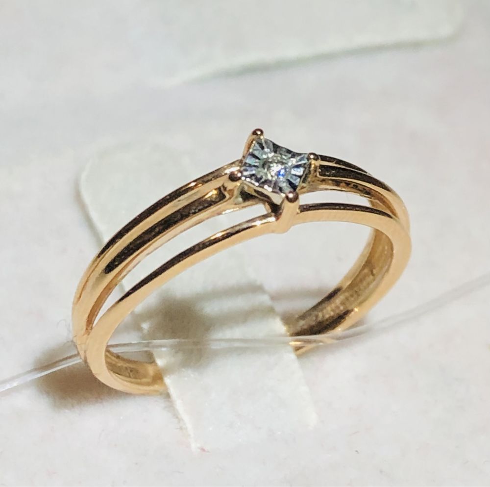 Золотое кольцос бриллиантом 585 Россия