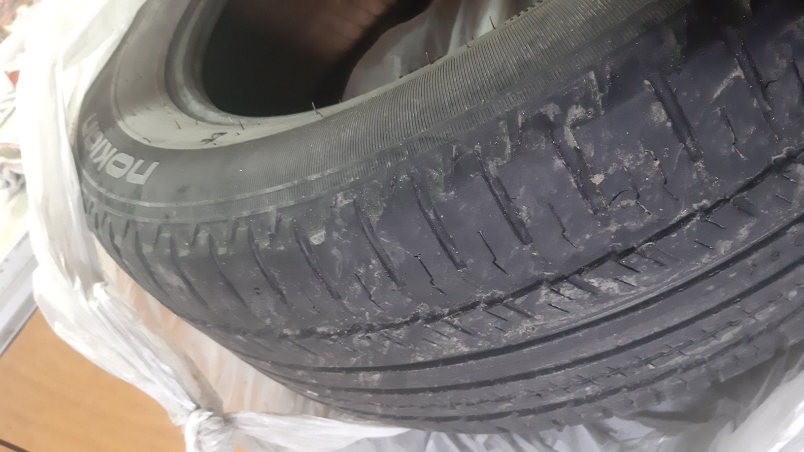 Nokian 235/55/18