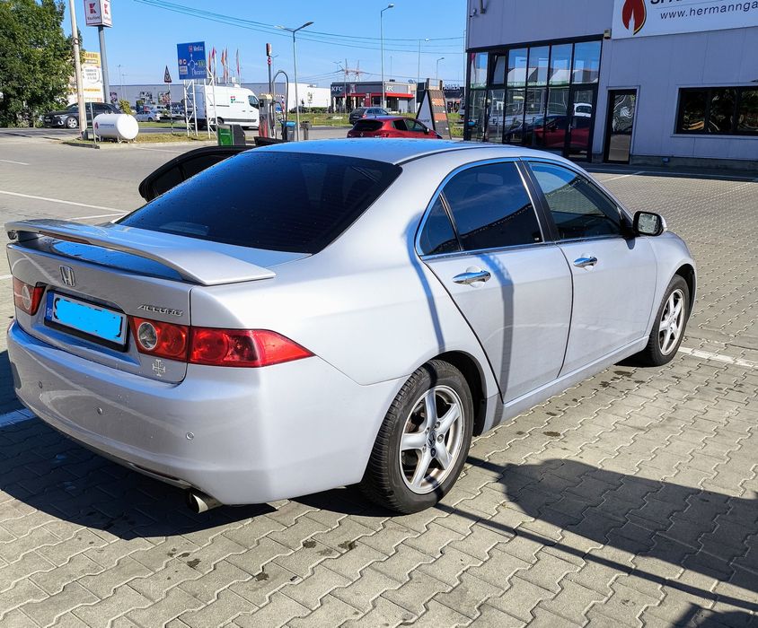 Vând Honda Accord CL7, 2.0 Benzina