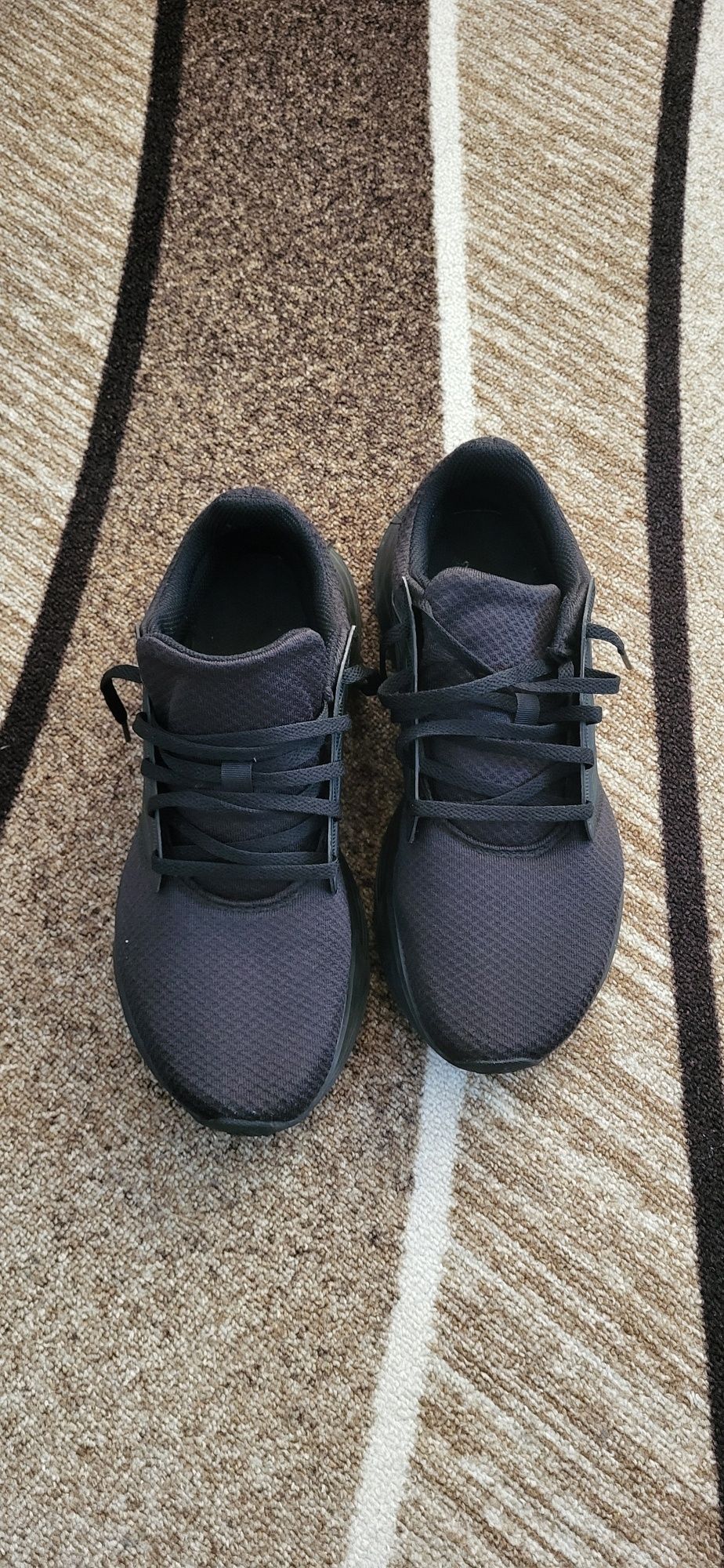 adidas спортни обувки