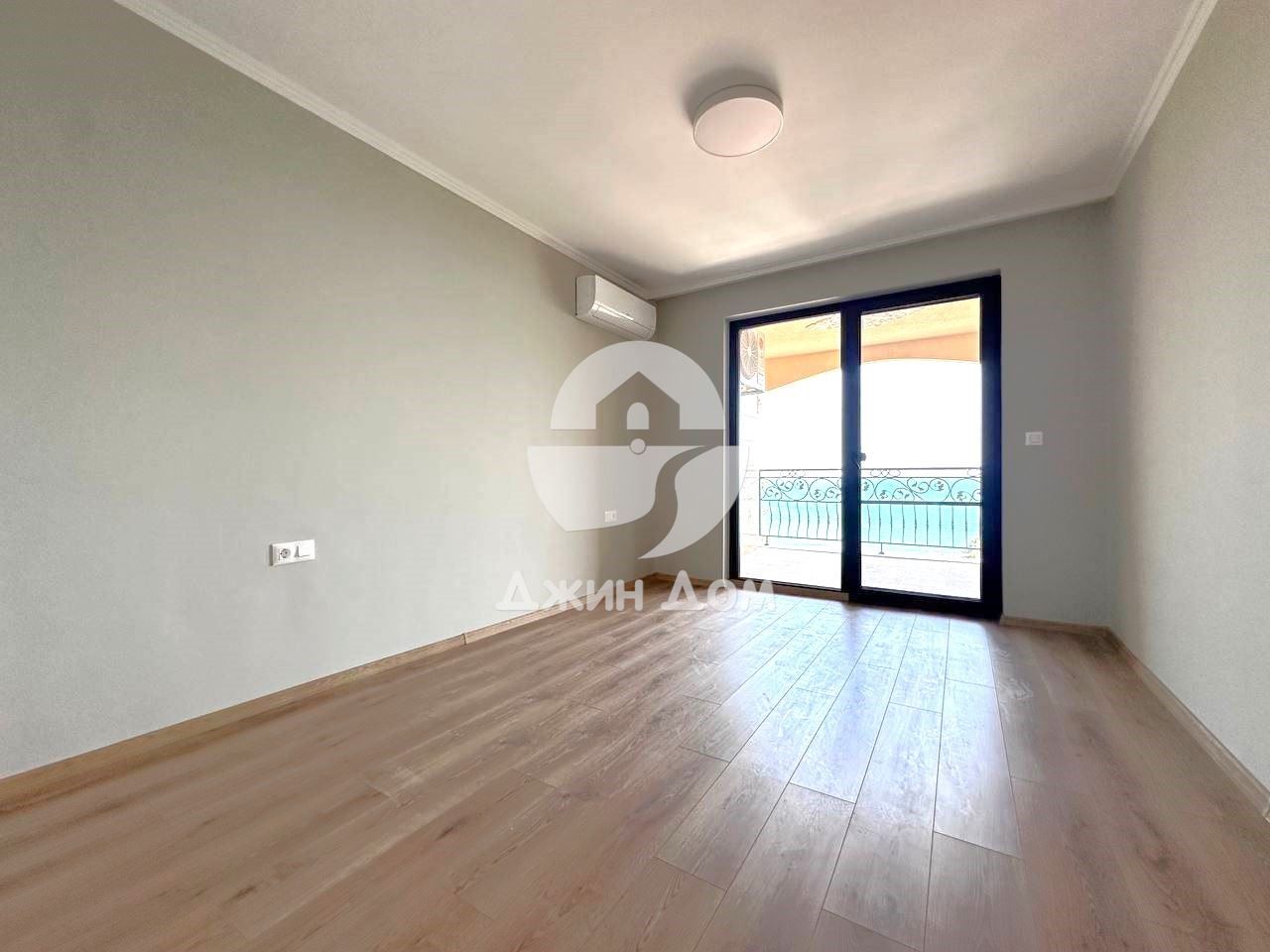 Продава се Двустаен апартамент в Несебър - 79 кв.м за 3342 €/кв.м - Снимка #4