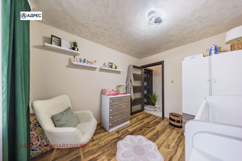 Продава се Етаж от къща в Враца, Медковец - 120 кв.м за 1662 €/кв.м - Снимка #9