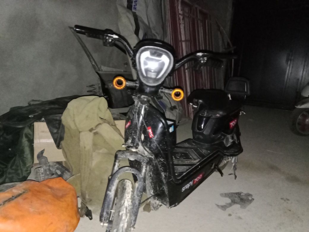Электро мопед snapy 700