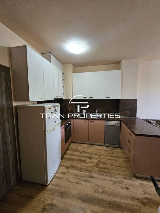 Дава се под наем Двустаен апартамент в Бургас, Изгрев - 52 кв.м за 510 € - Снимка #1