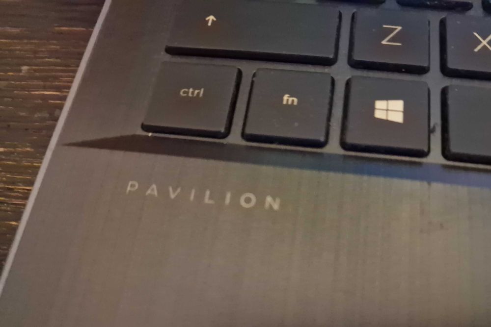 Laptop 2in1 HP Pavilion x360 Convertible Touch Intel I7 16GB 256SSD