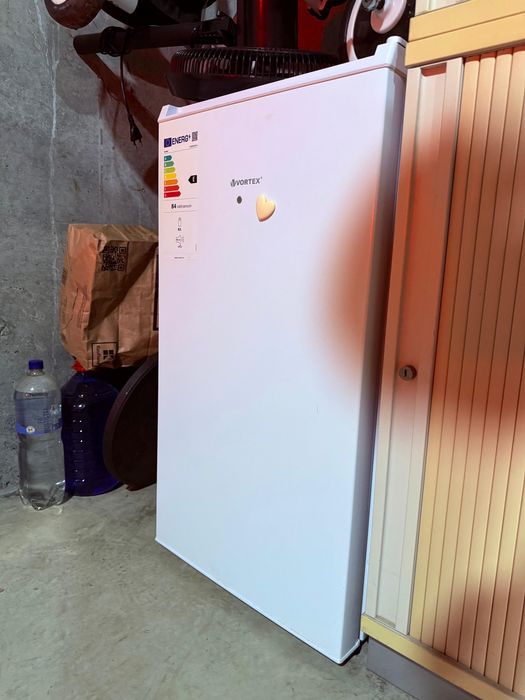 Frigider Vortex compact 84kwh/an