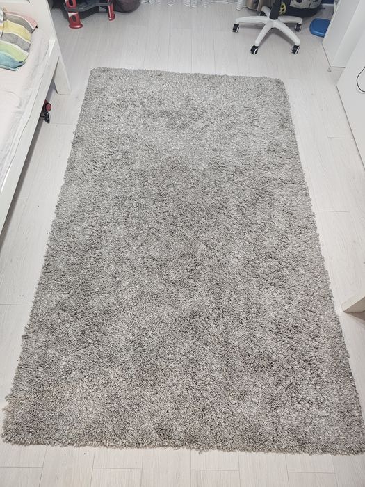 Covor cu franjuri pufos