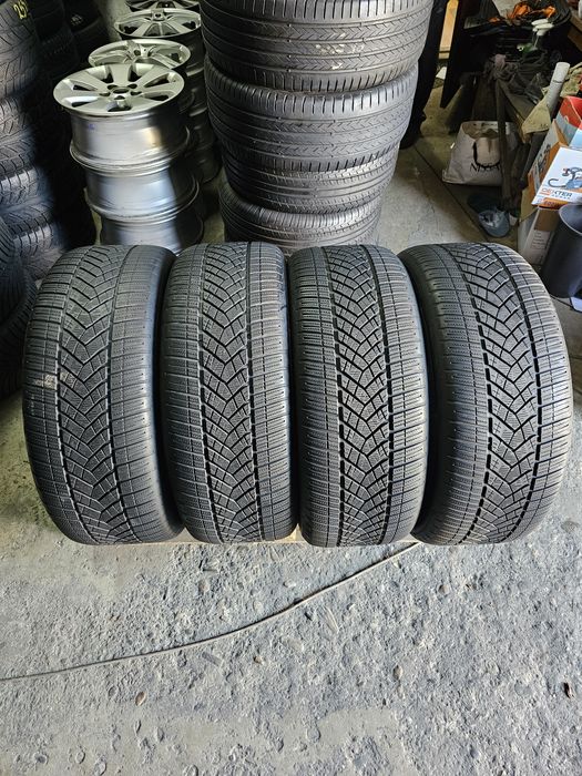 4 anvelope iarna 255 50 21 Goodyear 2021