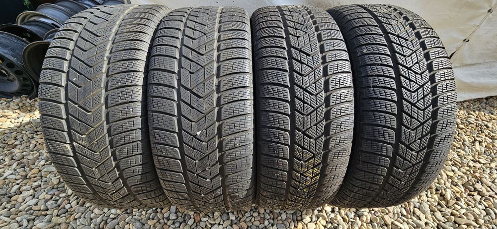 Anvelope Pirelli Scorpion Winter M+S 235/50 R20 104V 255/45 R20 105V
