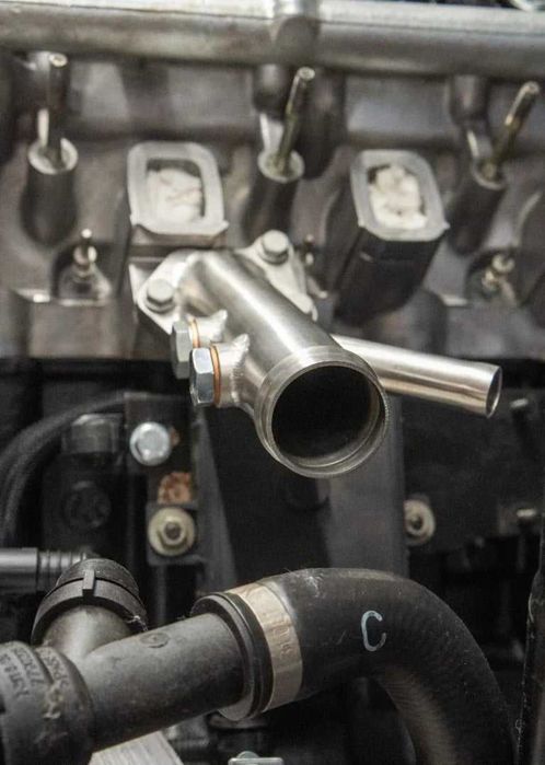 Flansa furtun lichid racire motor BMW 3.0d M57 IOD - NISSAN PATROL