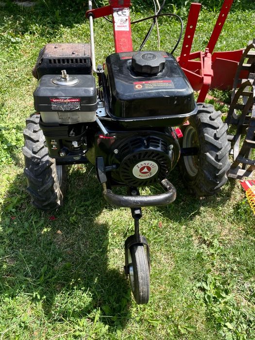 Vând Motocultor Zanetti ZBM200C+accesorii