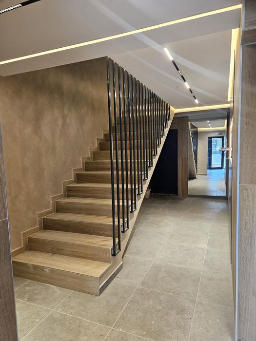 Inchiriez garsoniera spațioasă Tractorul Coresi