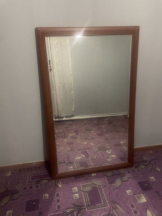 Продам зеркало 130*80