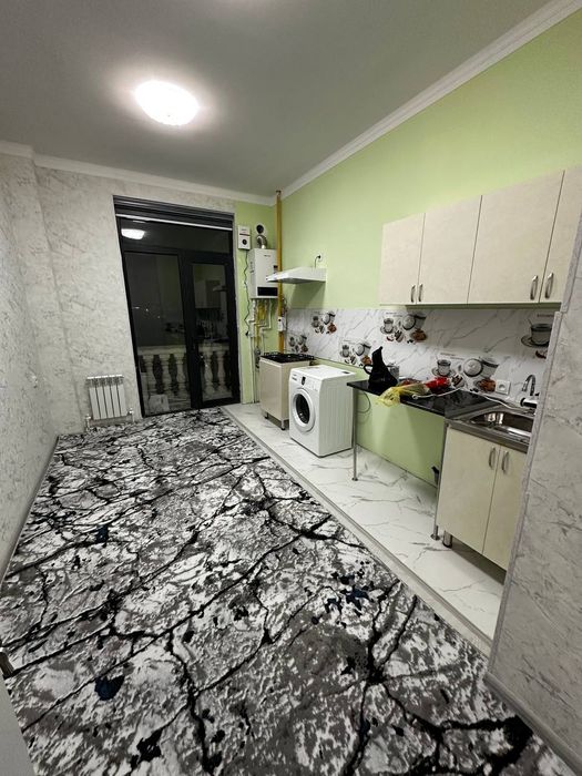 Kukcha oq tepa, literaturniy yoni 1 xona navastroyka 300$