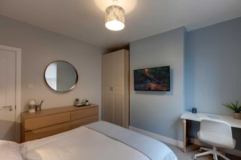 Дава се под наем Тристаен апартамент в София, Център - 78 кв.м за 510 € - Снимка #3