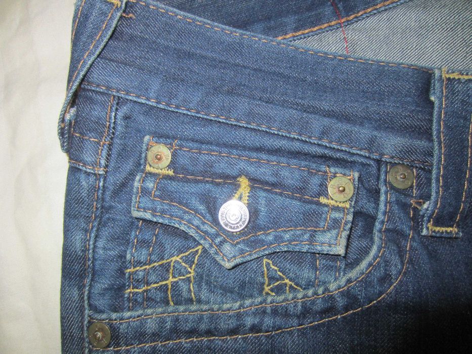 Blugi scurti True Religion,W33,Talie=94cm,Lung=52cm, fabricati in USA