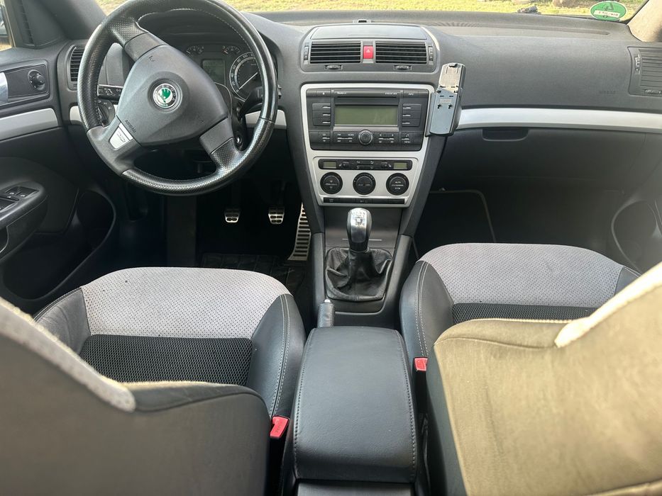 Skoda Octavia II VRS