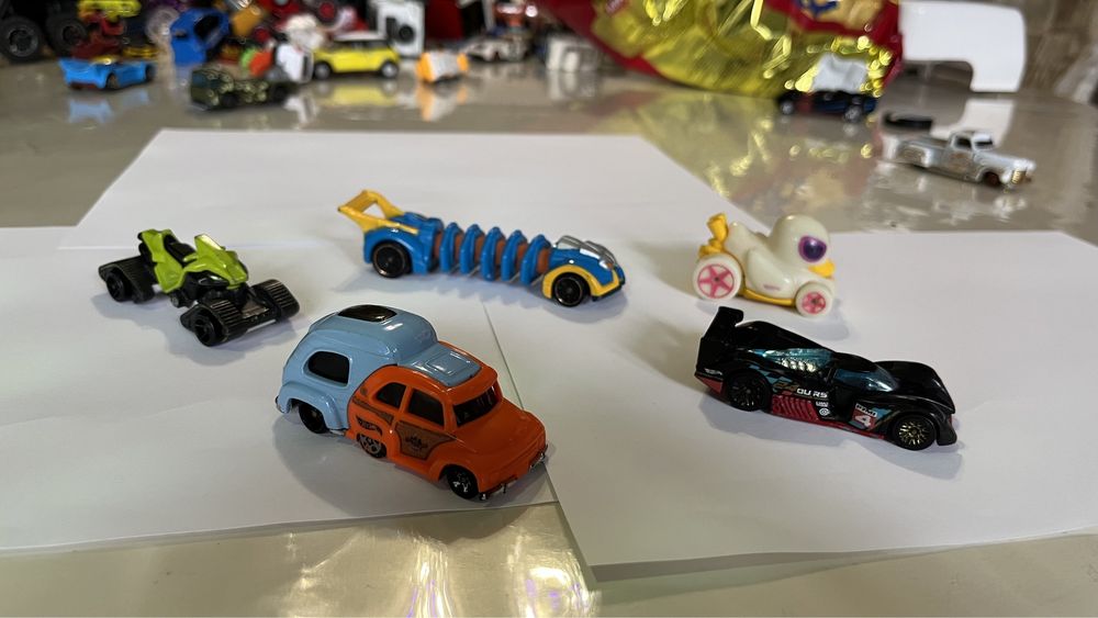 Железные машинки hot wheels