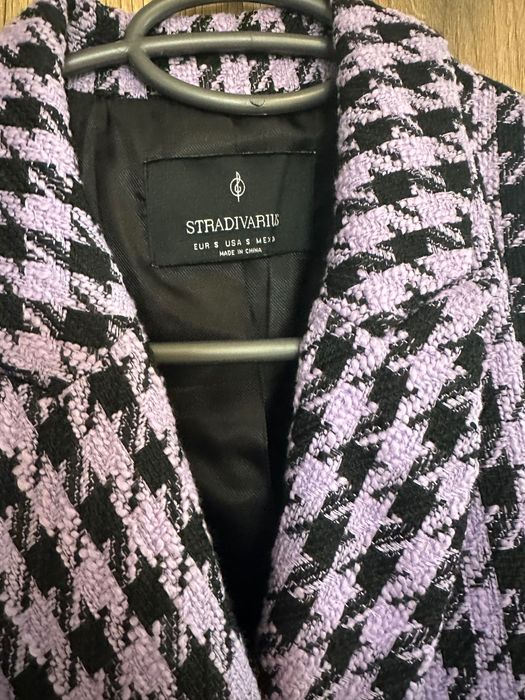 Рокля тип сако от букле от Stradivarius