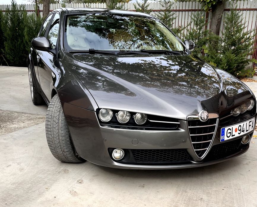 Vand Alfa Romeo 159 1.9 JTDm 150 cai automată