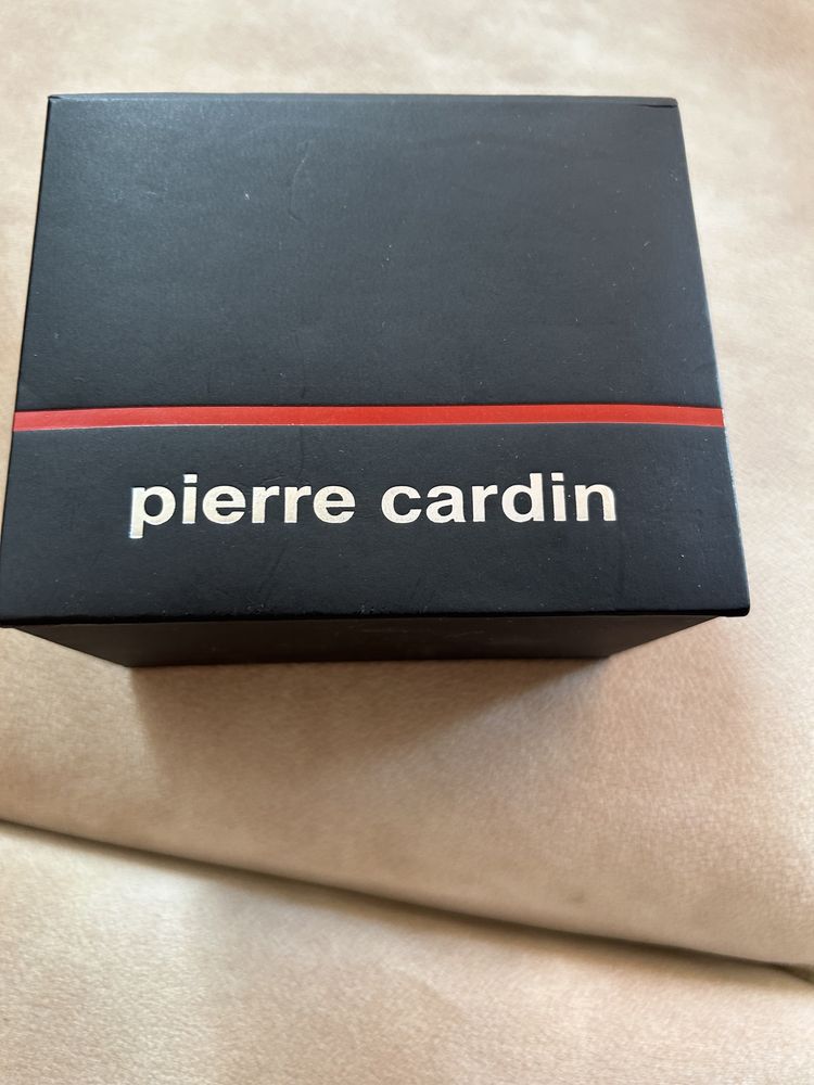 Vand ceas Pierre Cardin