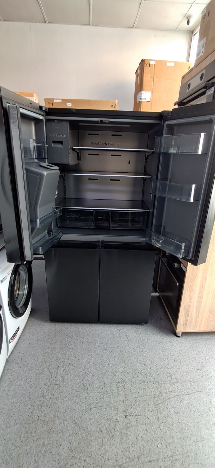 Frigider Hisense Mulți door 584l A++ import Germania Garanție Db125