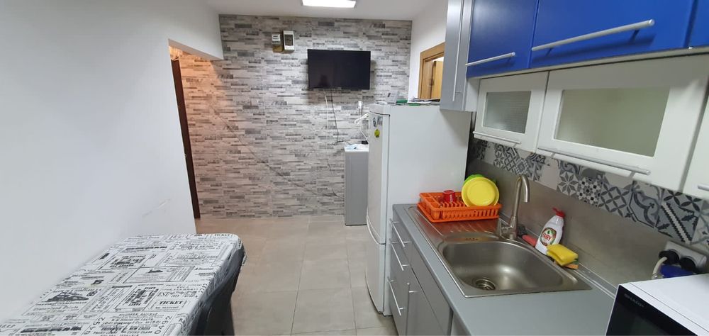 Inchiriez apartament 3 camere manastur