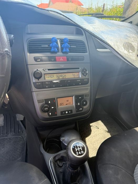 Vând Fiat linea mașina a fost de munca