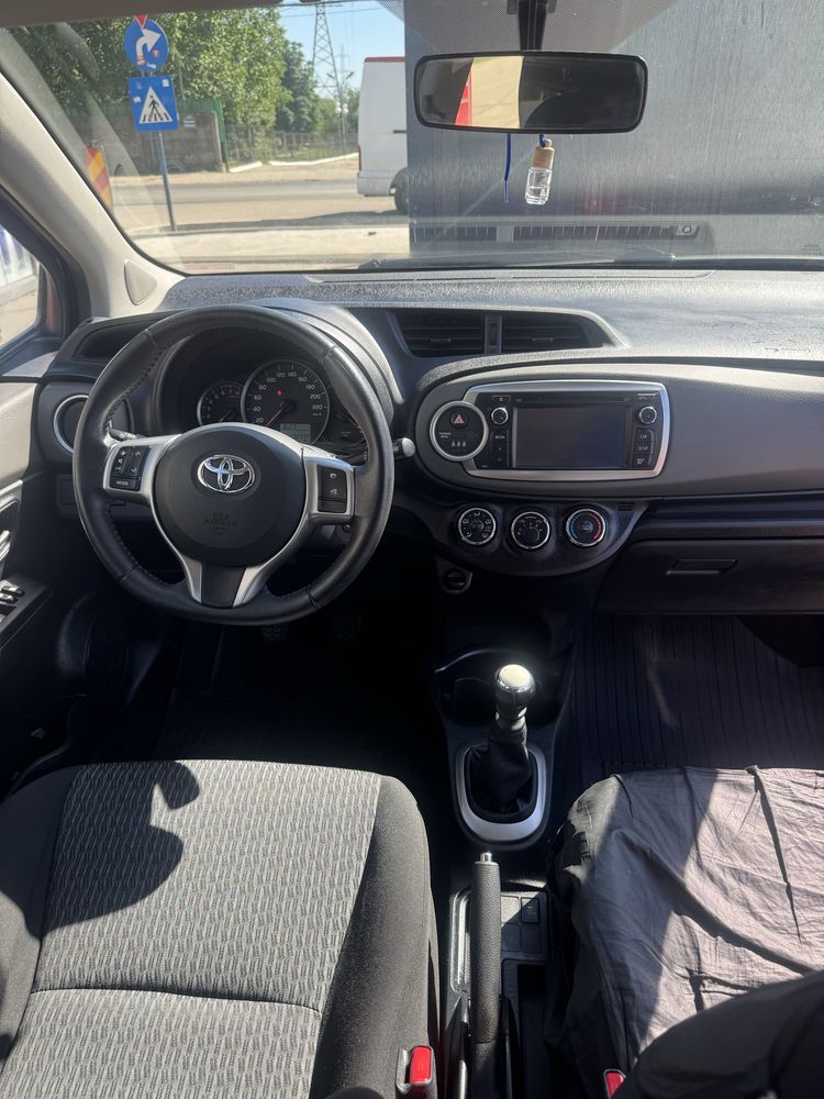 Toyota Yaris 1.3 Benzina 72795km