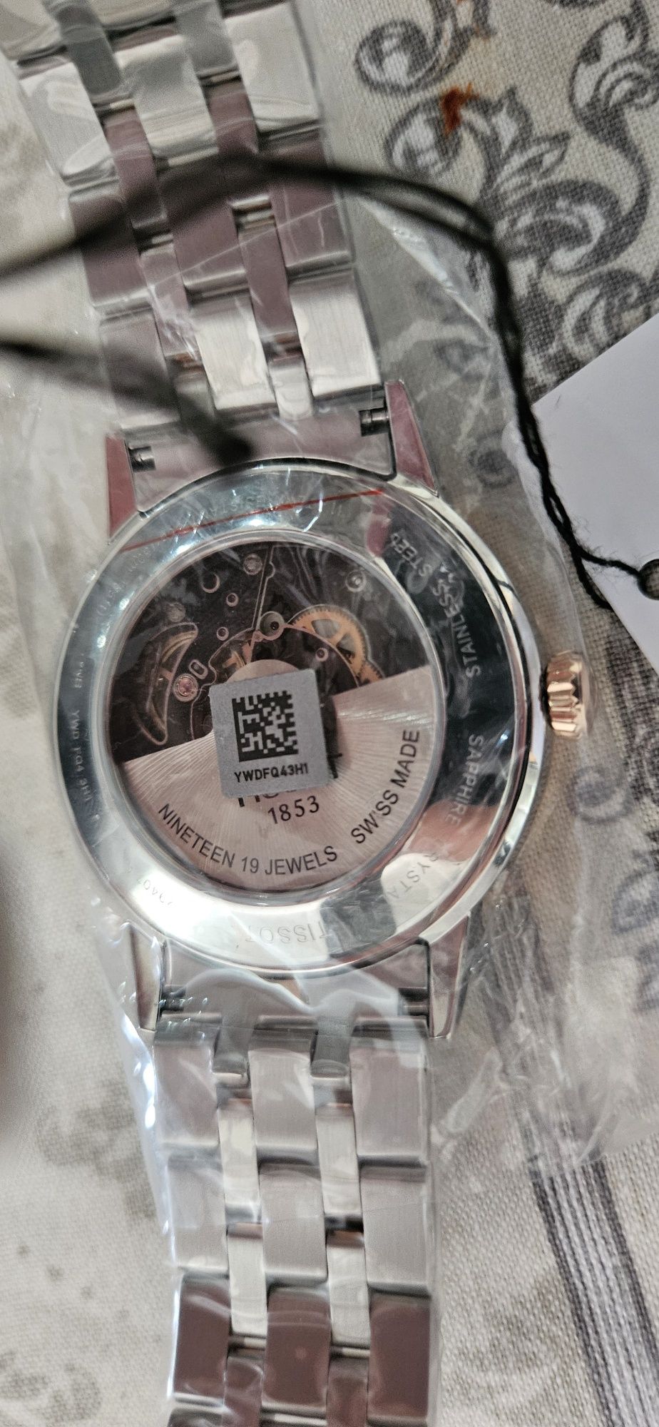 Tissot Swissmatic чисто нов