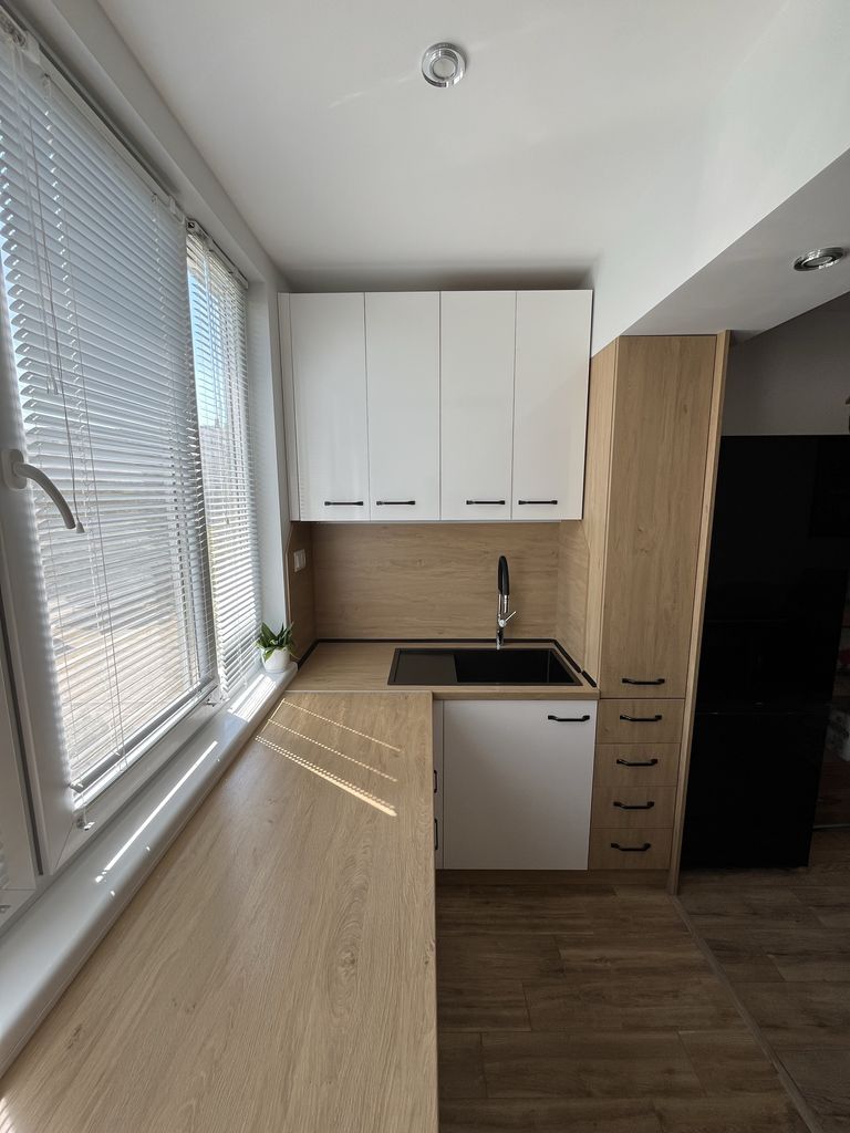 Продава се Двустаен апартамент в Пловдив, Христо Смирненски - 66 кв.м за 2273 €/кв.м - Снимка #1