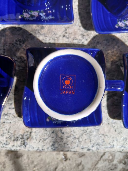 6 ceșcuțe cu farfurie Peach Japan ceramica albastra