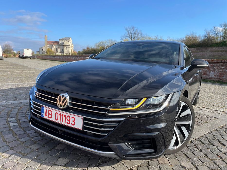 Volkswagen ARTEON 2018 R LINE -Full -Panoramic -Bordul Modelu nou -Digital