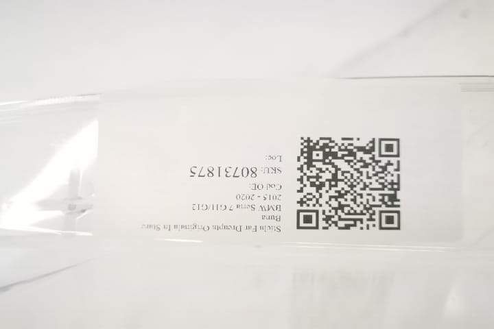 Оригинално дясно стъкло за фар / Originalno dясно stъklo za far BMW Се