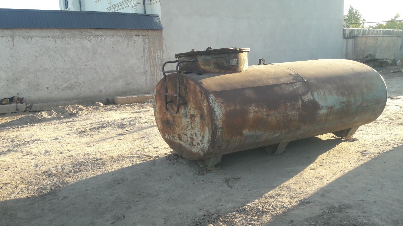 Ёмкость сотилади срошни