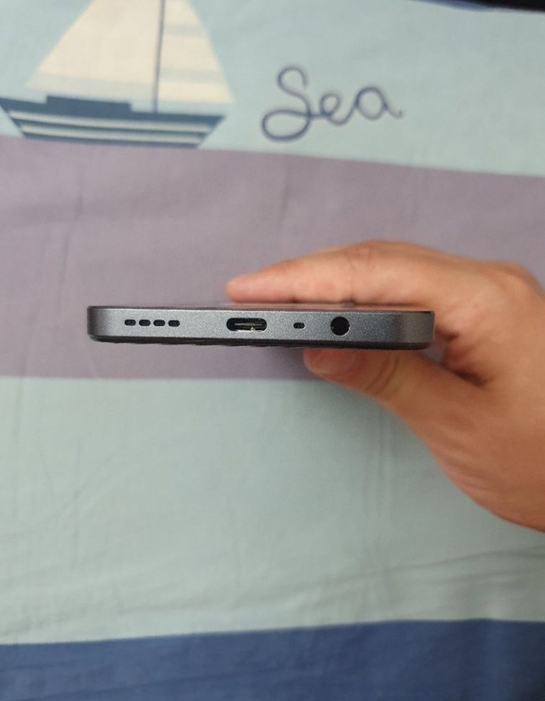 Realme Note 50 6/64GB Black 2024 Igravoy Holati Ideal Yengide 4G Zor
