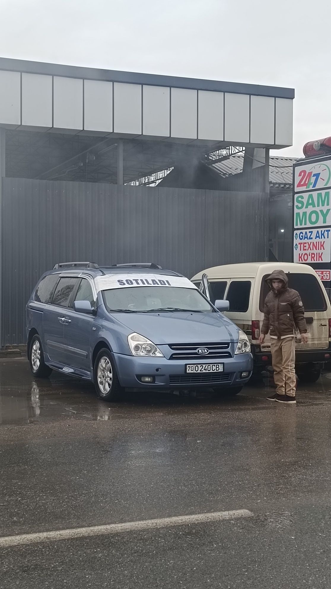 KIA carnival sotiladi sirochni