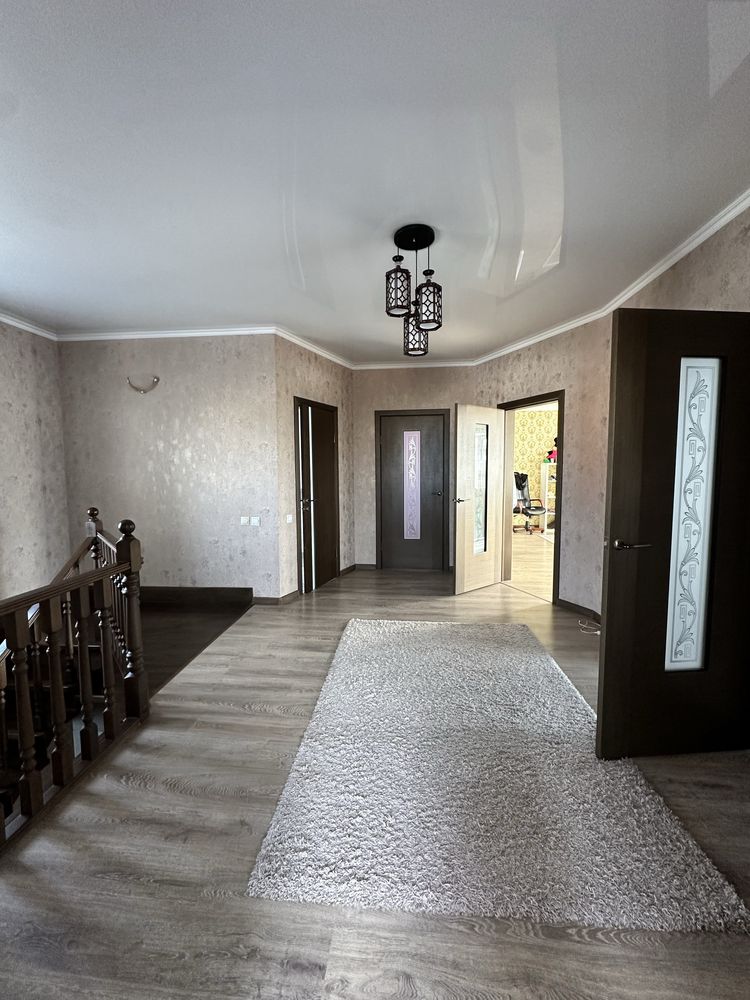 Продается коттедж 316 м2 в г.Тобыл