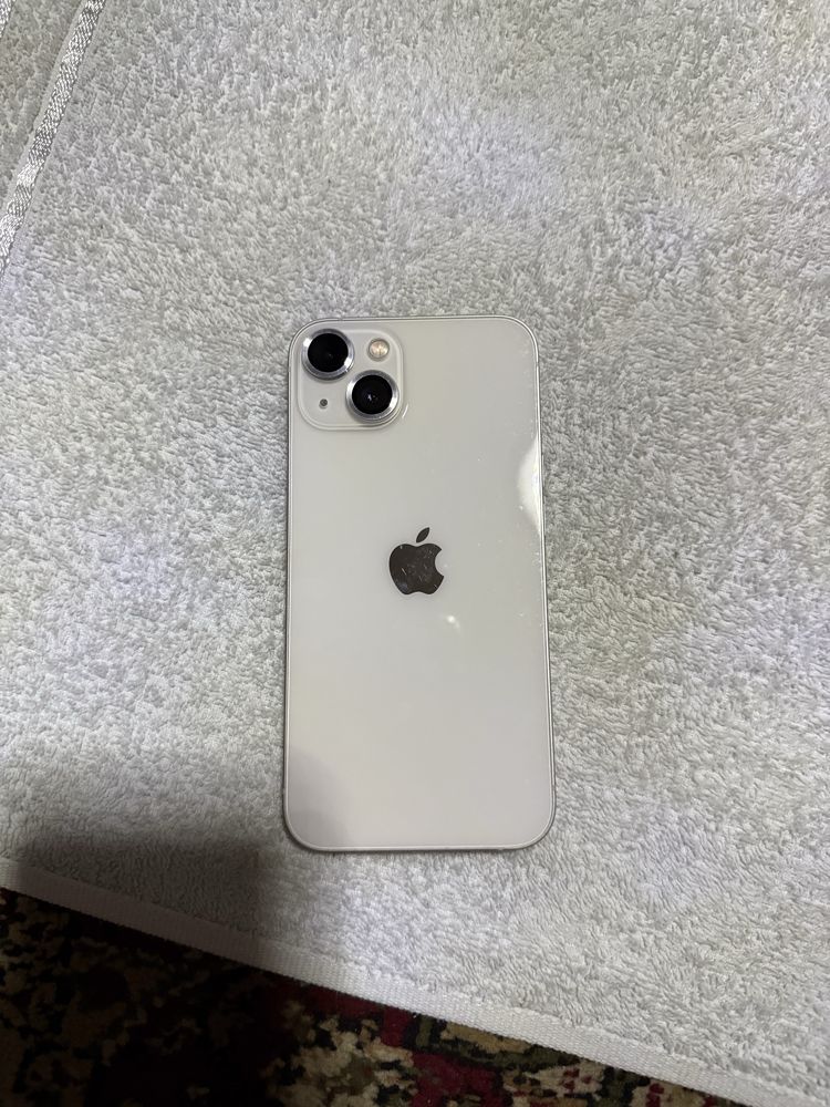 iPhone 13 white (белый)
