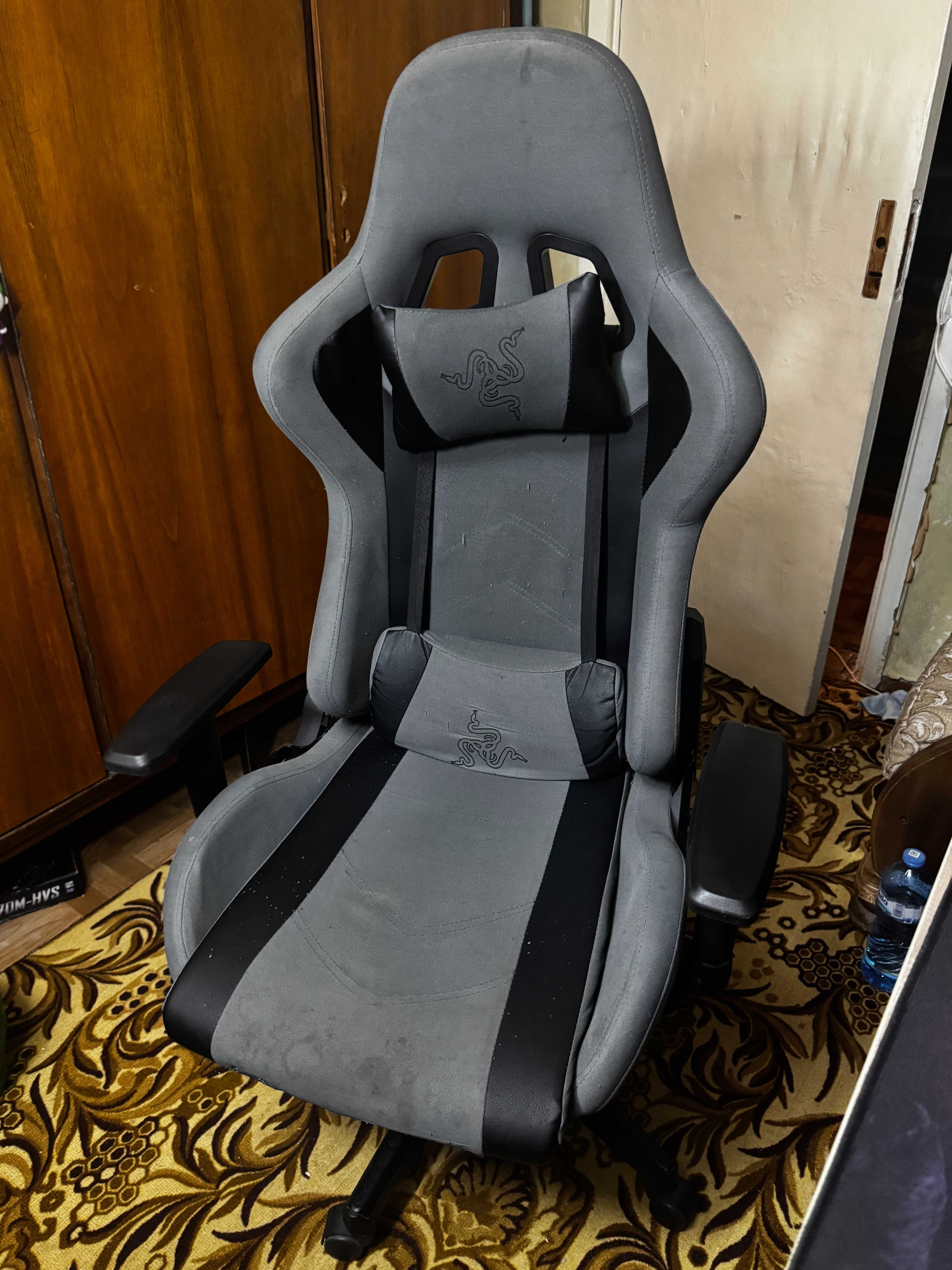 Игровое кресло Razer