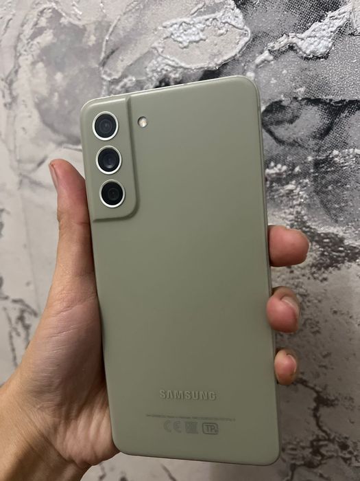 Самсунг  s21 FE 5G